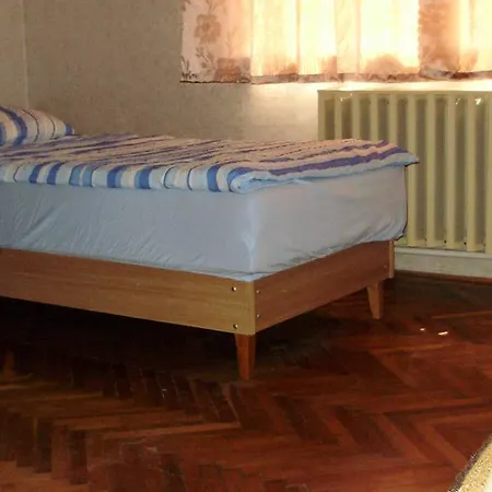 Agnes Nyaralo Balatonszárszó
